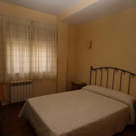 Sunami Πανσιόν 3*